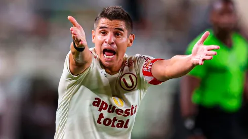 Aldo Corzo y Universitario.