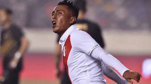 Christian Cueva deja Cienciano y define su futuro