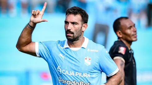 Martín Cauteruccio viene de anotar dos goles en la victoria de Sporting Cristal ante Bolivar.