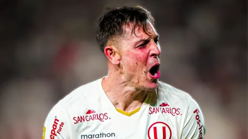 Diego Churín y Universitario.