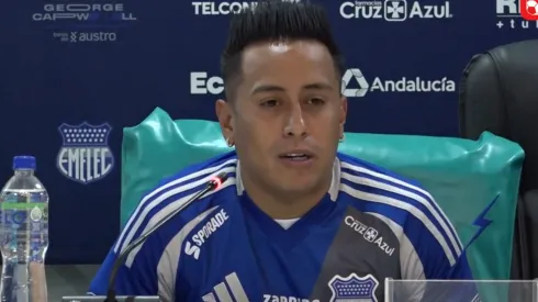 Christian Cueva fue presentado en Emelec.