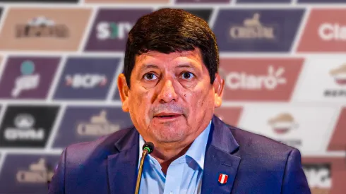 Agustín Lozano busca seguir en la Federación Peruana de Fútbol.