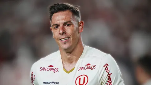 Diego Churín y Universitario.