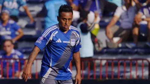 Christian Cueva dio su primera asistencia en Emelec.