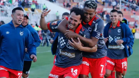 Cienciano recibe a Bolívar en la vuelta de los octavos de final de la Copa Sudamericana.