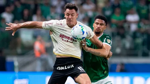 Universitario empató ante Palmeiras.