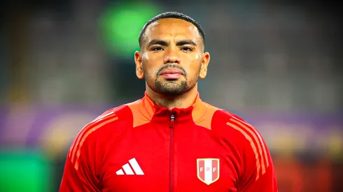 Alexander Callens en la Selección Peruana.