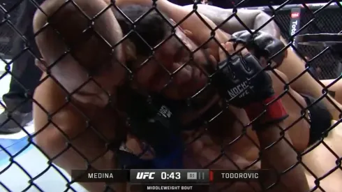 Todorovic sometió a José Medina.