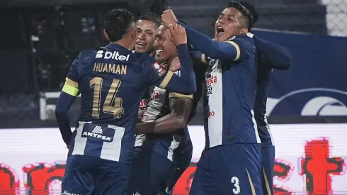Alianza Lima ganó millonaria suma tras participación en torneos Conmebol.