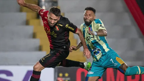 Melgar vs. Alianza Universidad.
