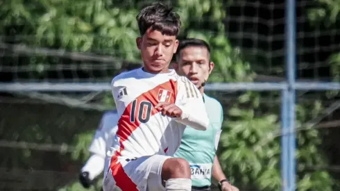Nicolás Cairo en la Selección Peruana.