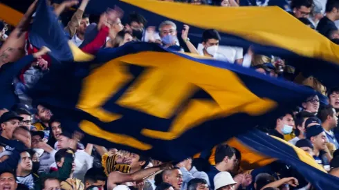 La gente de Pumas ante Saprissa
