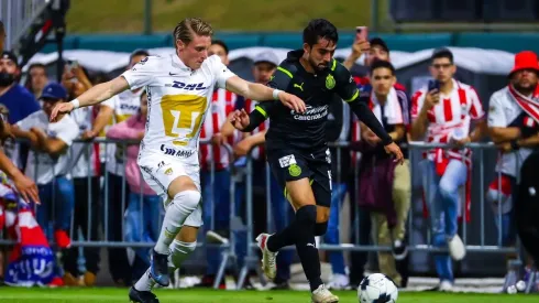 Mauricio Reyna ante Chivas
