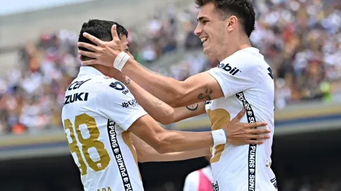 Dinenno festeja con Ruvalcaba
