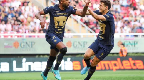 Festejo del gol de Diogo de Oliveira
