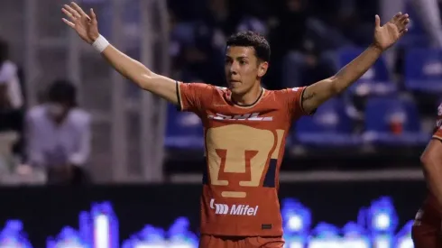 Ruvalcaba festeja su gol ante Puebla
