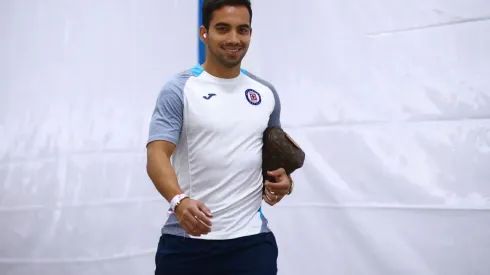 Adrián Aldrete en su arribo al estadio Azteca
