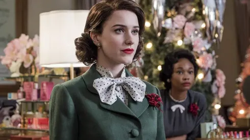 Rachel Brosnahan en "The Marvelous Mrs. Maisel"
