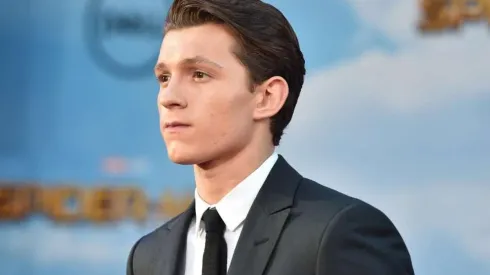 Tom Holland en un evento de Spider Man
