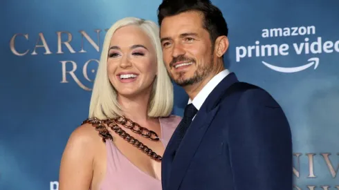 Katy Perry y Orlando Bloom en un evento de Amazon Prime Video
