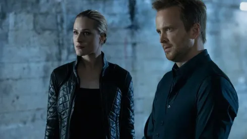 Evan RAchel Wood y Aaron Paul en Westworld
