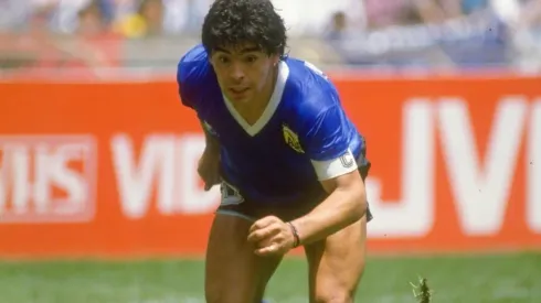 Maradona enfrentando a Inglaterra en México 1986.
