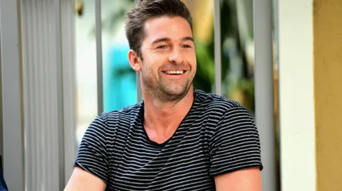 Scott Speedman en un evento de Animal Kingdome
