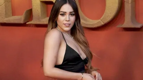 Danna Paola en la premiere de El Rey Leon
