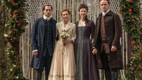 Los protagonistas de Outlander.
