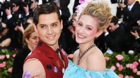 Cole Sprouse y Lili Reinhart
