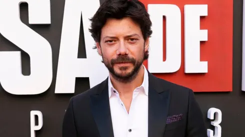 Así se prepara Álvaro Morte para el estreno de La Casa de Papel 5.
