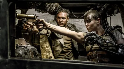 Tom Hardy y Charlize Theron protagonizaron la última película de Mad Max.
