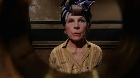 Ruth Gordon como Minnie Castevet en 'El bebé de Rosemary'. (Foto: Horror Cinema)
