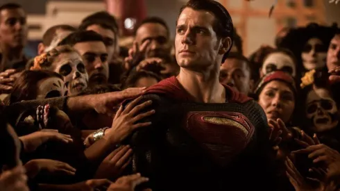 Henry Cavill como Superman
