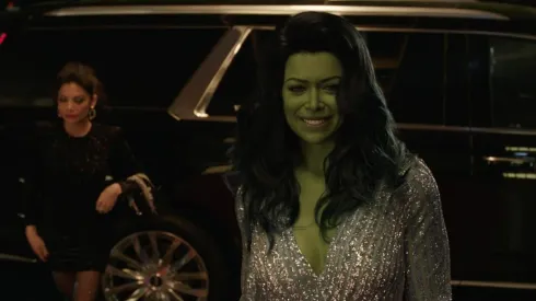 She-Hulk llegando a la gala
