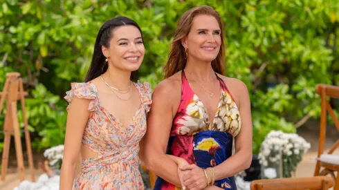 Brooke Shields and Miranda Cosgrove in Mother of the Bride.
