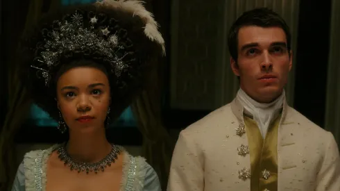 India Amarteifio and Corey Mylchreest in 'Queen Charlotte'
