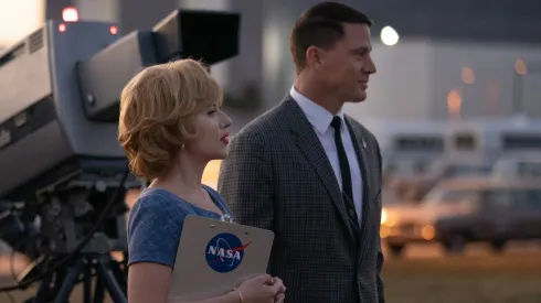 Scarlett Johansson and Channing Tatum in Fly Me to the Moon. 
