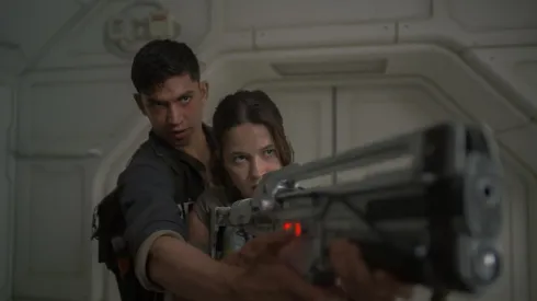 Cailee Spaeny and Archie Renaux in Alien: Romulus.
