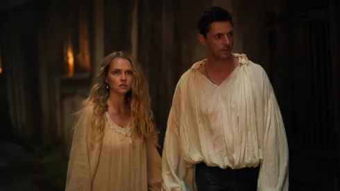 Teresa Palmer and Matthew Goode in 'A Discovery of Witches' 

