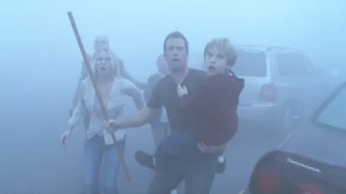 Thomas Jane, Jeffrey DeMunn, Laurie Holden, Frances Sternhagen, and Nathan Gamble in Sobre-Natural (2007)
