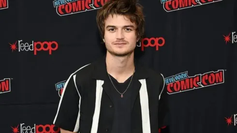 Joe Keery reveló que no lava su cabello y se convirtió en tendencia
