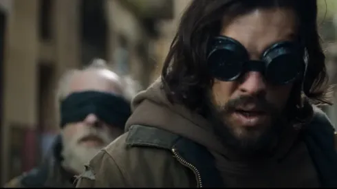 La película de terror del momento muestra a la humanidad tratando de esconderse de espeluznantes criaturas.
