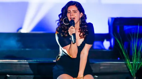 Lana del Rey reprogramará sus conciertos en México.
