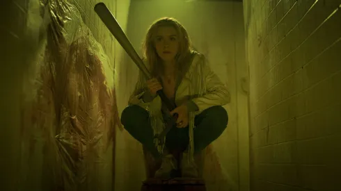 Kiernan Shipka triunfó en Netflix con Sabrina y buscará hacer lo mismo con esta cinta de Prime Video.
