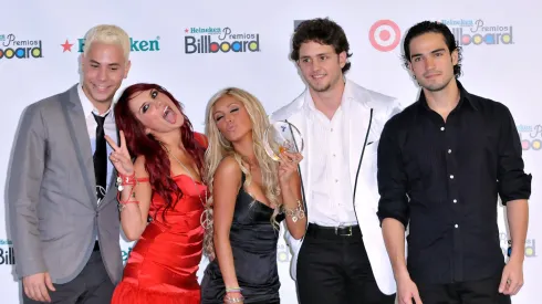 Alfonso Poncho Herrera junto a los integrantes de RBD.
