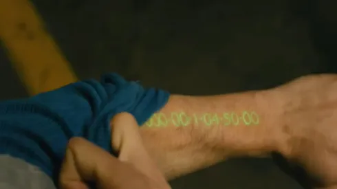 La película nos pone en un futuro en el que los pobres viven menos que los ricos.

