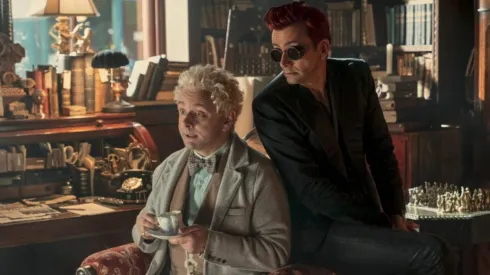 Neil Gaiman dice que va a trabajar en los libros de la temporada 3 de Good Omens