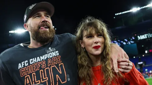 Taylor Swift y Travis Kelce son la pareja del momento
