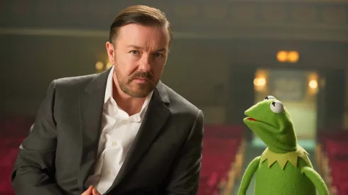 Disney's "MUPPETS MOST WANTED" – (L-R) DOMINIC (Ricky Gervais) and CONSTANTINE. ©2013 Disney Enterprises, Inc. All Rights Reserved. Photo by: Jay Maidment
